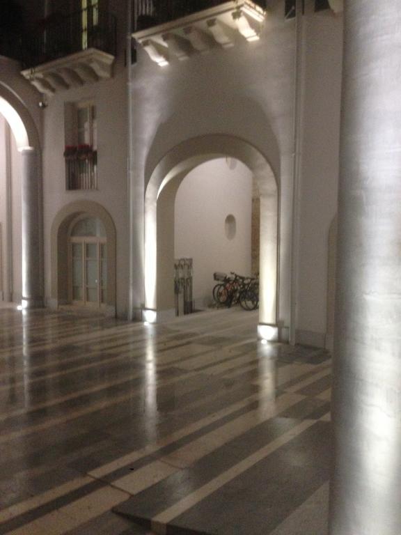 Appartamento In Palazzo Lampedusa Палермо Екстериор снимка